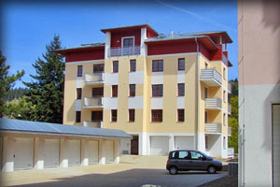 Nueva Fiesta Apartment 마리안스케 라즈네 외부 사진